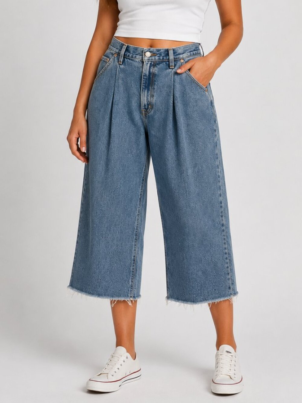 LEVI'S Womens Ribcage Pleated Crop High Rise Jeans Premium Denim Sz 32 Raw Hem